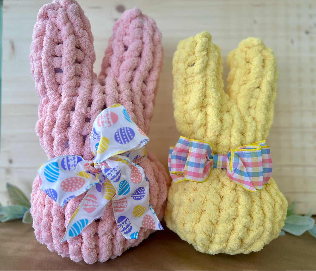 CHUNKY KNIT BUNNY OPEN STUDIO PROJECT (Owensboro)